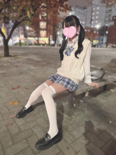 体験ねね『人見知り属性のキレカワFカップ高スペック美少女』 錦糸町派遣型JKリフレガチあい（派遣リフレ）