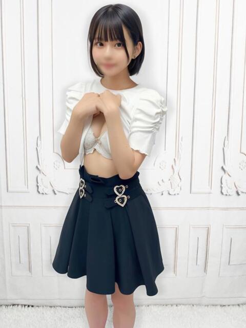 ほむら 渋谷初！素人女子大生専門店 渋谷現役女子大生図鑑（デリヘル）