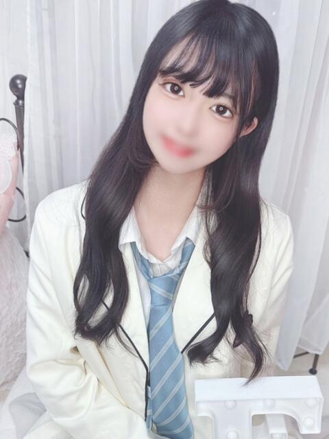 かこ E+アイドルスクール新宿・歌舞伎町店（デリヘル）