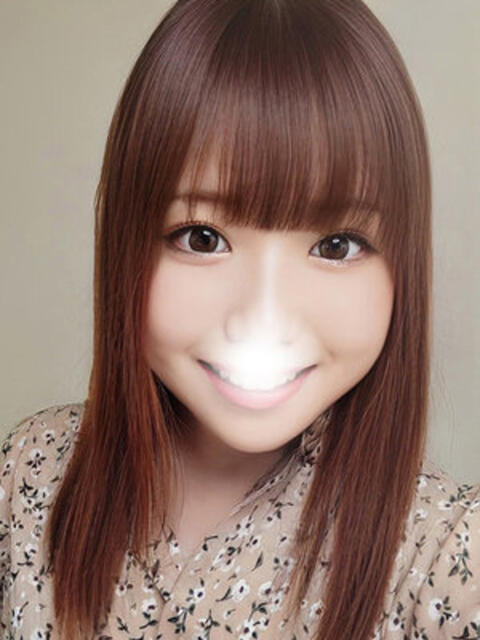 桃倉ゆりな 全裸美女からのカゲキな誘惑(ホテヘル&デリヘル)