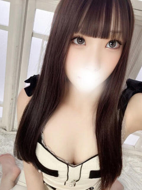 泉町ういか 全裸美女からのカゲキな誘惑(ホテヘル&デリヘル)