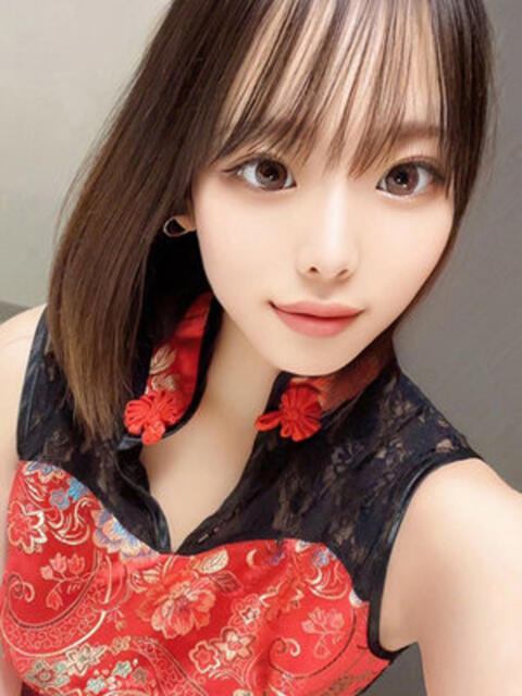 山根ねる 全裸美女からのカゲキな誘惑(ホテヘル&デリヘル)