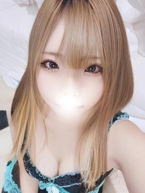 市船きょう 全裸美女からのカゲキな誘惑(ホテヘル&デリヘル)