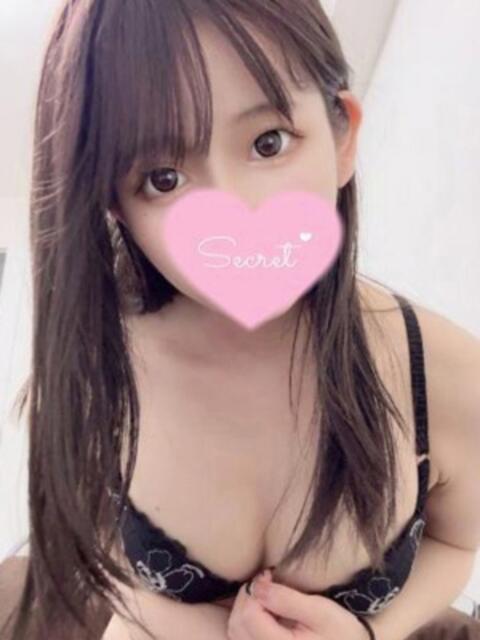 青井はな 全裸美女からのカゲキな誘惑(ホテヘル&デリヘル)