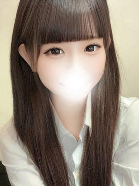 苺めい 全裸美女からのカゲキな誘惑(ホテヘル&デリヘル)