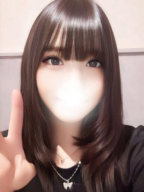 桜坂ここ 全裸美女からのカゲキな誘惑(ホテヘル&デリヘル)