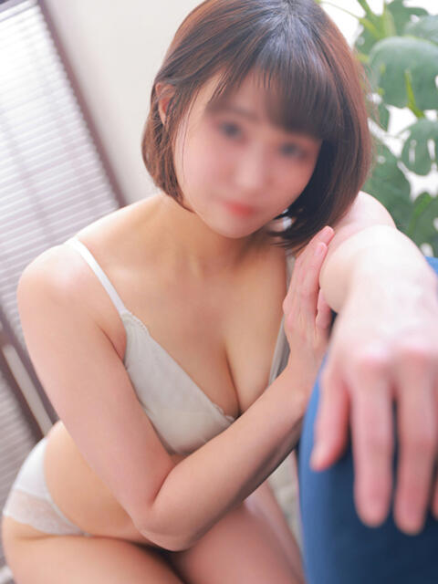 かおる 西川口こんにちわいふ（シンデレラグループ）（人妻即尺ホテヘル&amp;デリヘル）