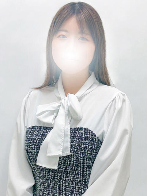 みく 西川口こんにちわいふ（シンデレラグループ）（人妻即尺ホテヘル&amp;デリヘル）