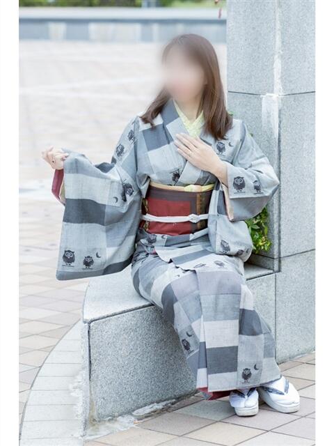 ひみこ 奥鉄オクテツ大阪(駅待ち合わせ型人妻デリヘル)