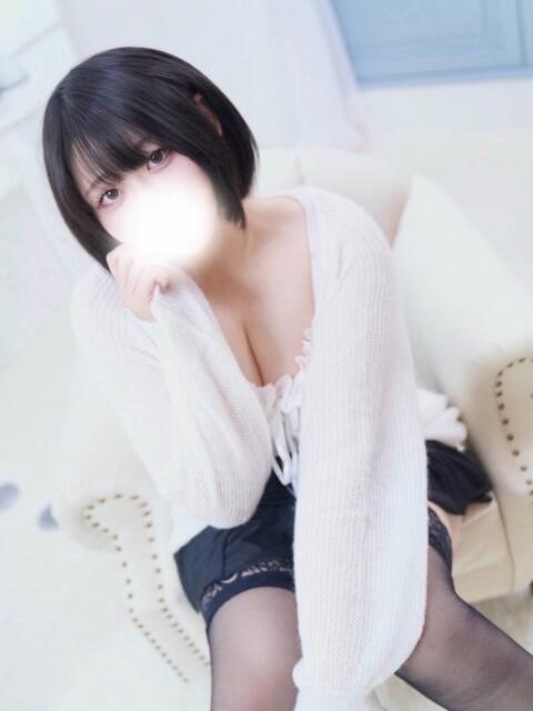 つきの ぽっちゃり巨乳素人専門店ぷにめろ西船橋店（ぽっちゃり系デリヘル）