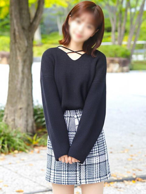 芹沢いずみ 渋谷ミルク（派遣型オナクラ(手コキ)）