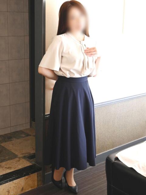 ひかる 完熟ばなな 上野店（待ち合わせ熟女デリヘル）