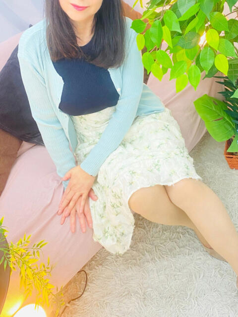 りお 完熟ばなな 上野店(待ち合わせ熟女デリヘル)