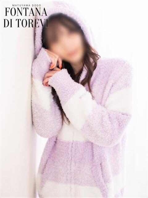 南方　りょう☆極上スレンダー美女 ～地元厳選美女がお出迎え～私の部屋にキテネ！トレビの泉（ファッションヘルス）