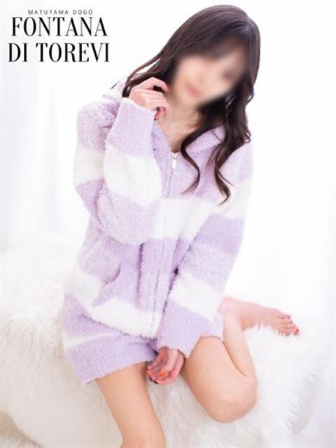 南方　りょう☆極上スレンダー美女 ～地元厳選美女がお出迎え～私の部屋にキテネ！トレビの泉（ファッションヘルス）