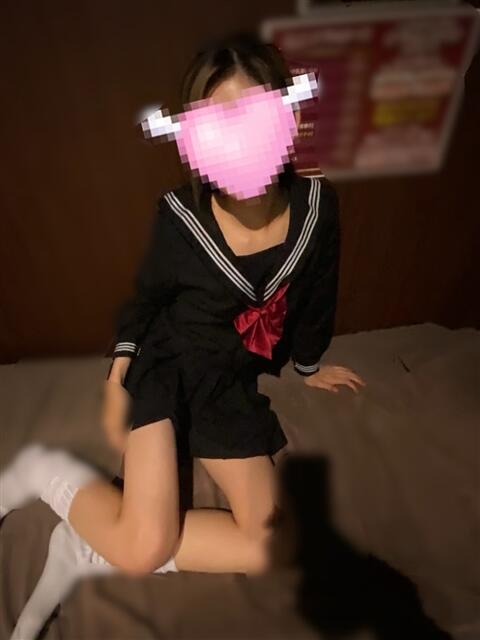 パリ HEAVEN Hand(店舗型オナクラ)