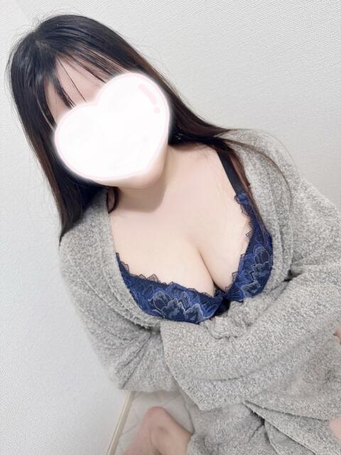 りり 三重四日市ちゃんこ（ぽっちゃりデリヘル）