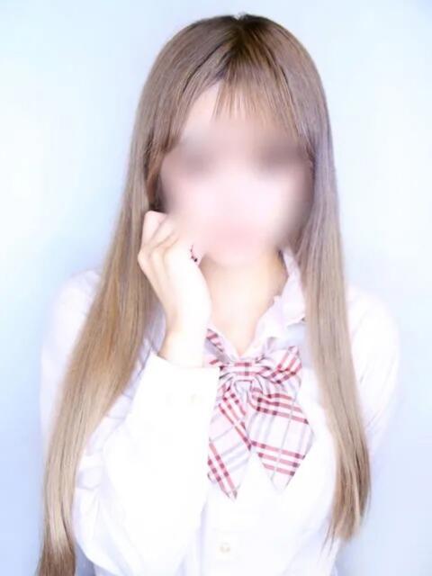 りな チェリー(コスプレセクキャバ)