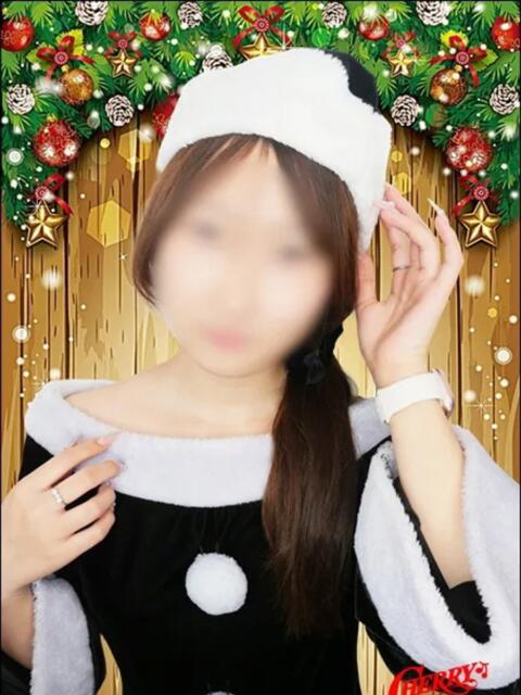 ゆうな チェリー(コスプレセクキャバ)