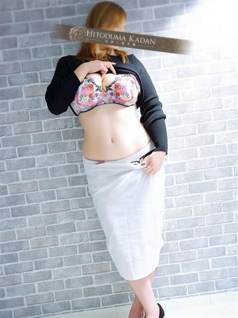 みやび 沼津人妻花壇（待ち合わせ型人妻デリへル）