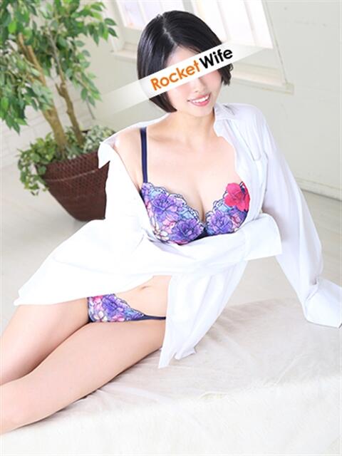 彩芽(あやめ) ロケットワイフ（ソープランド）