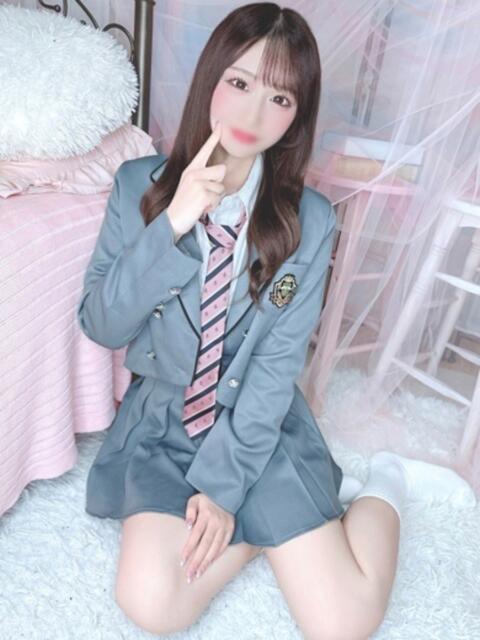 まみ E+アイドルスクール(デリヘル)