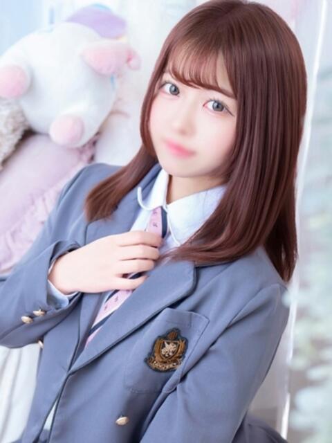 りいな E+アイドルスクール(デリヘル)