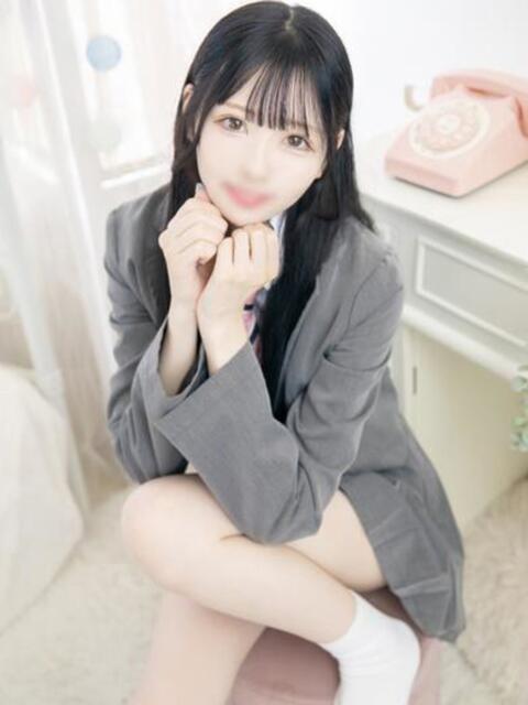 みる E+アイドルスクール（デリヘル）