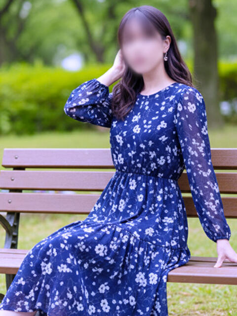 香奈 ミセスラウンジ東京(人妻系デリヘル)