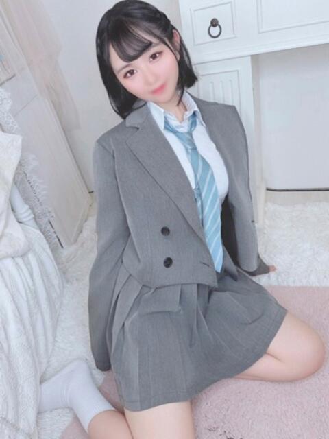 れみ E+アイドルスクール（デリヘル）