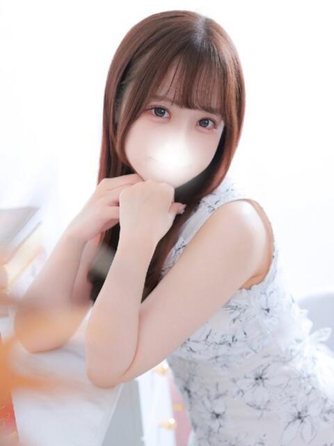 ろあ★生粋ドMの敏感美女OL★ Bell~S級美女お姉様・人妻デリヘル~(デリヘル)