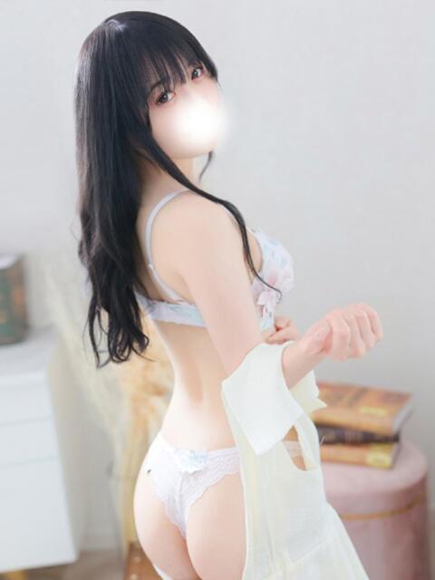 ももな★濃厚キス好きF乳JD★ Chloe錦糸町店 S級素人清楚系デリヘル(デリヘル)