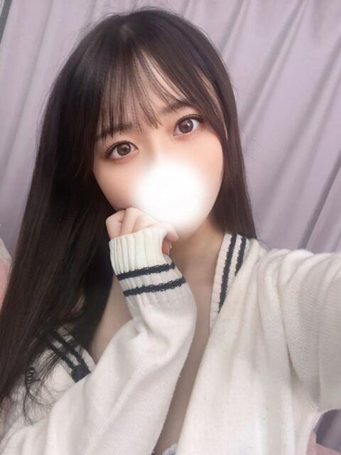 ももな★濃厚キス好きF乳JD★ Chloe錦糸町店 S級素人清楚系デリヘル(デリヘル)