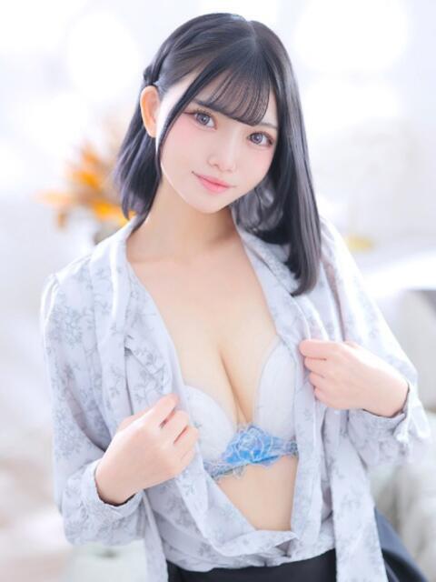 しあ★新卒18歳!G乳現役JD Chloe錦糸町店 S級素人清楚系デリヘル(デリヘル)