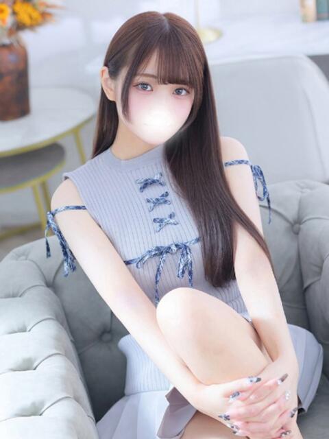 りこ★天然爆乳ロリカワ18歳★ Chloe錦糸町店 S級素人清楚系デリヘル（デリヘル）