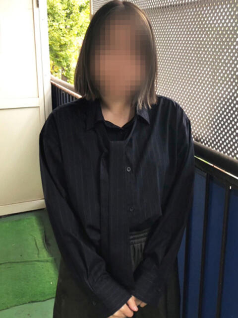 しゅり 奥様の実話 なんば店（人妻ホテヘル）