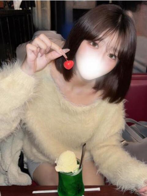 ひめか【SNSで話題独占美女】 かわいい素人女子TOP100(地方出身者編)（デリヘル）