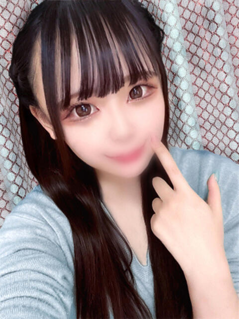 ねこ【天真爛漫なアイドル】 かわいい素人女子TOP100(地方出身者編)（デリヘル）