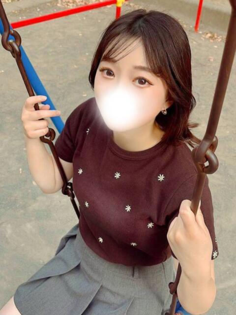 さあや(清純派美少女!!) おクンニ天国～Rising Group～（店舗型オナクラ(クンニ☓手コキ)）