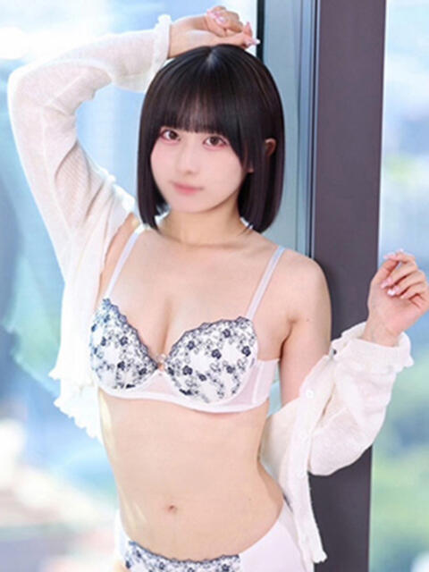 初音はな ウルトラロイヤル（デリヘル）