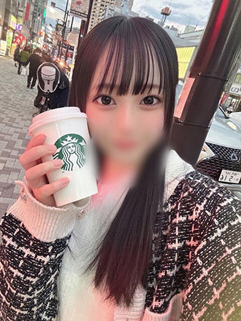 愛川にこ ウルトラロイヤル(デリヘル)