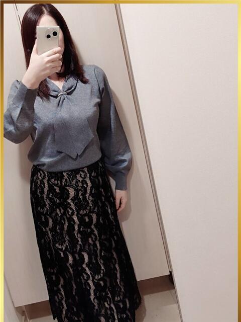 秋本 ひまり セカンドパートナー池袋(人妻デリヘル)