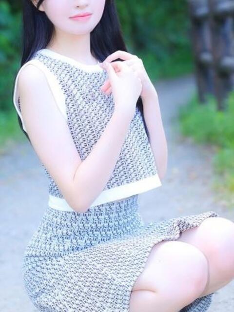 小冬音 丸の内Agent（高級デリヘル）