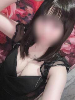 かずは VIVIDCREW 梅田堂山店（梅田/おっパブ・セクキャバ）