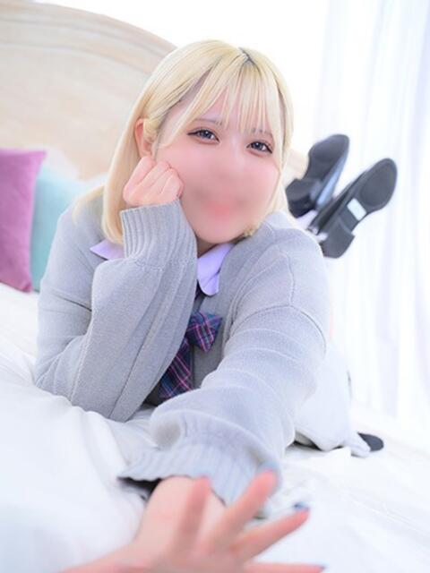 あみな 2980円（店舗型手コキ専門店）