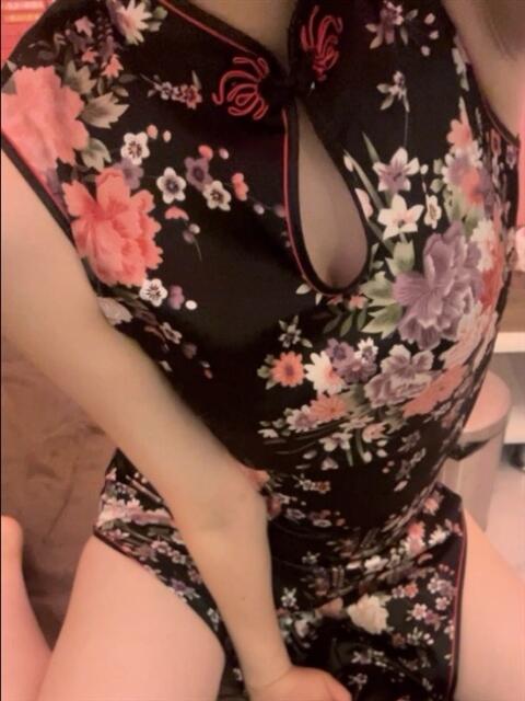 ふみ　超絶キュートな美少女 ドラゴンhand（店舗型風俗エステ）