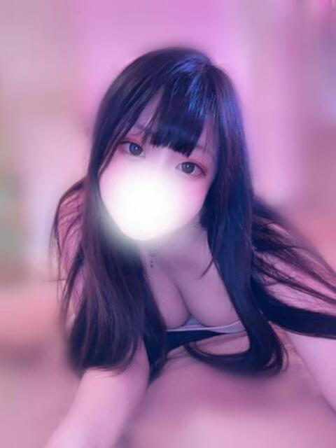 長身変態爆乳美女あのんちゃん ロイヤル　アテンダー（デリヘル）