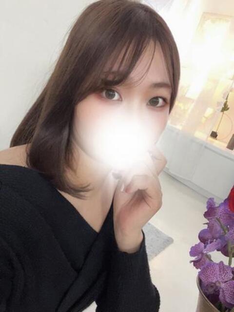 即尺、イラマ無料。変態かほさん ロイヤル　アテンダー（デリヘル）