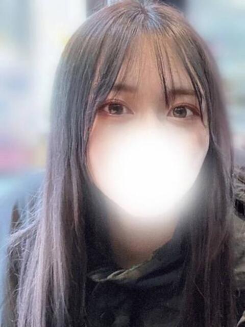 地元未経験現役女子大生あゆちゃん ロイヤル　アテンダー（デリヘル）