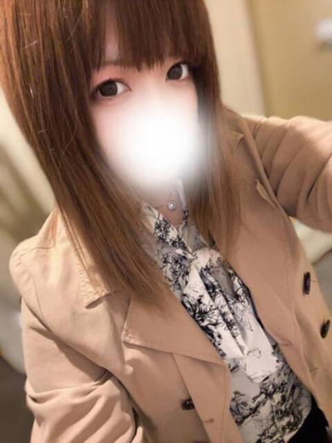 ドM嬢こはる ロイヤル アテンダー(デリヘル)